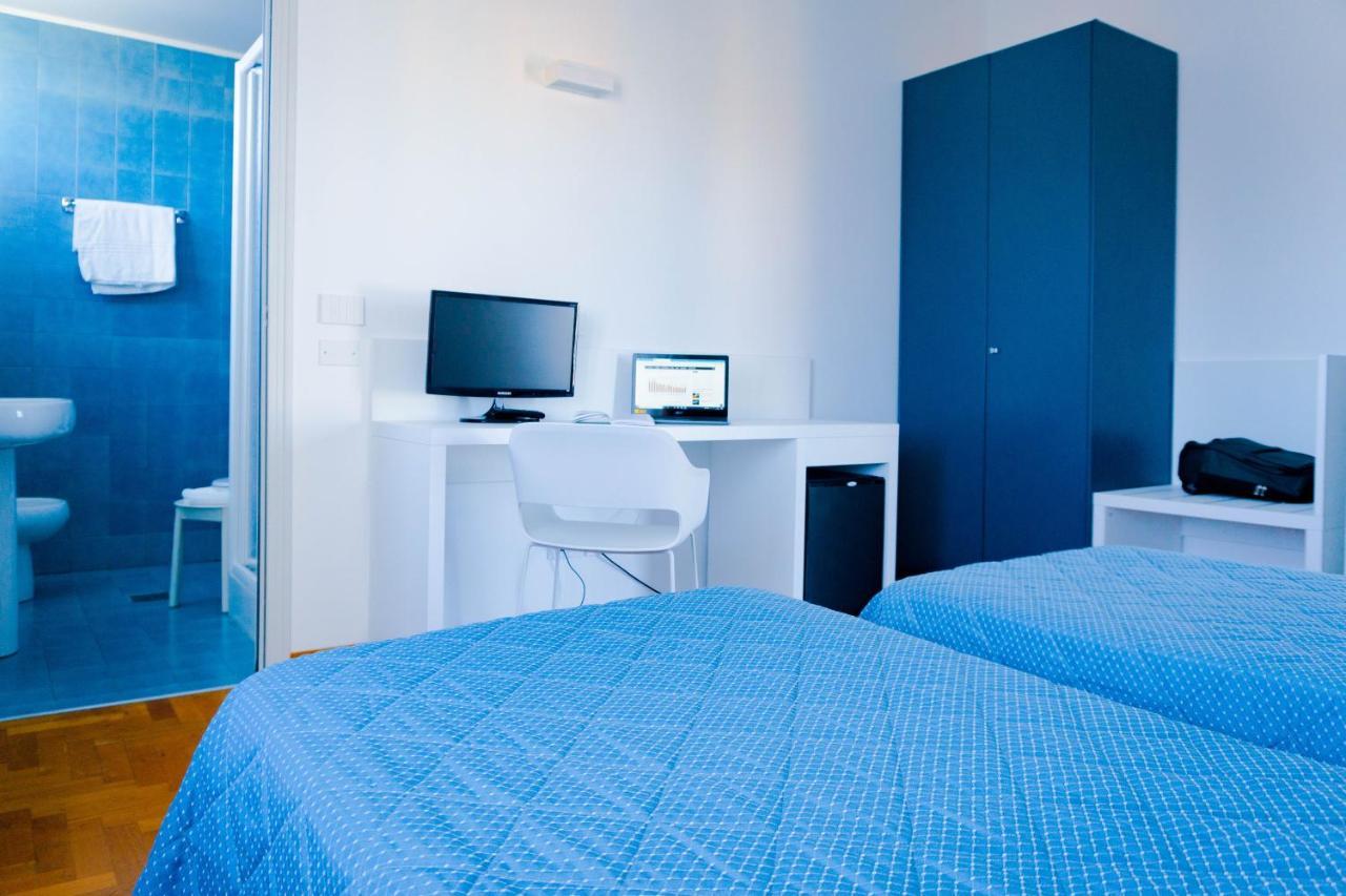 Hotel Mistral أوريستانو المظهر الخارجي الصورة