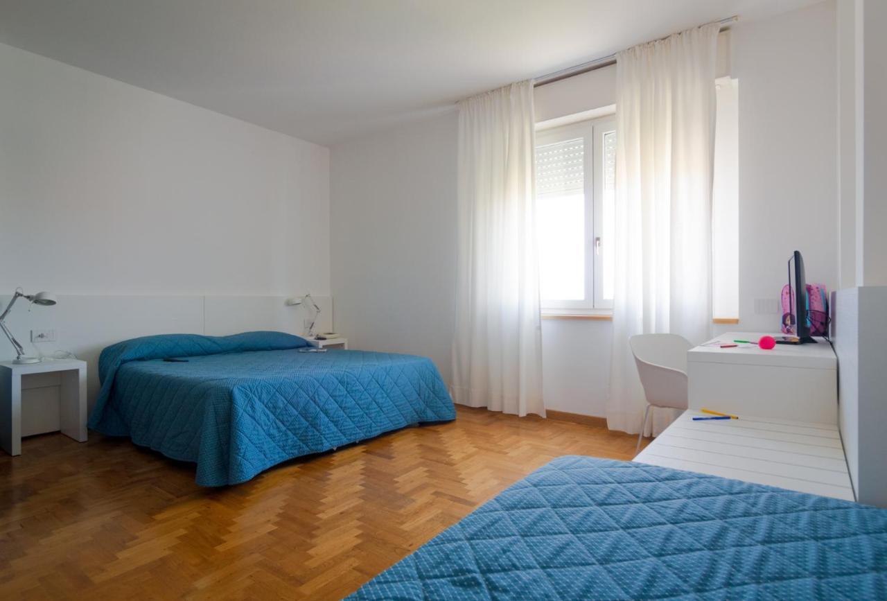 Hotel Mistral أوريستانو المظهر الخارجي الصورة