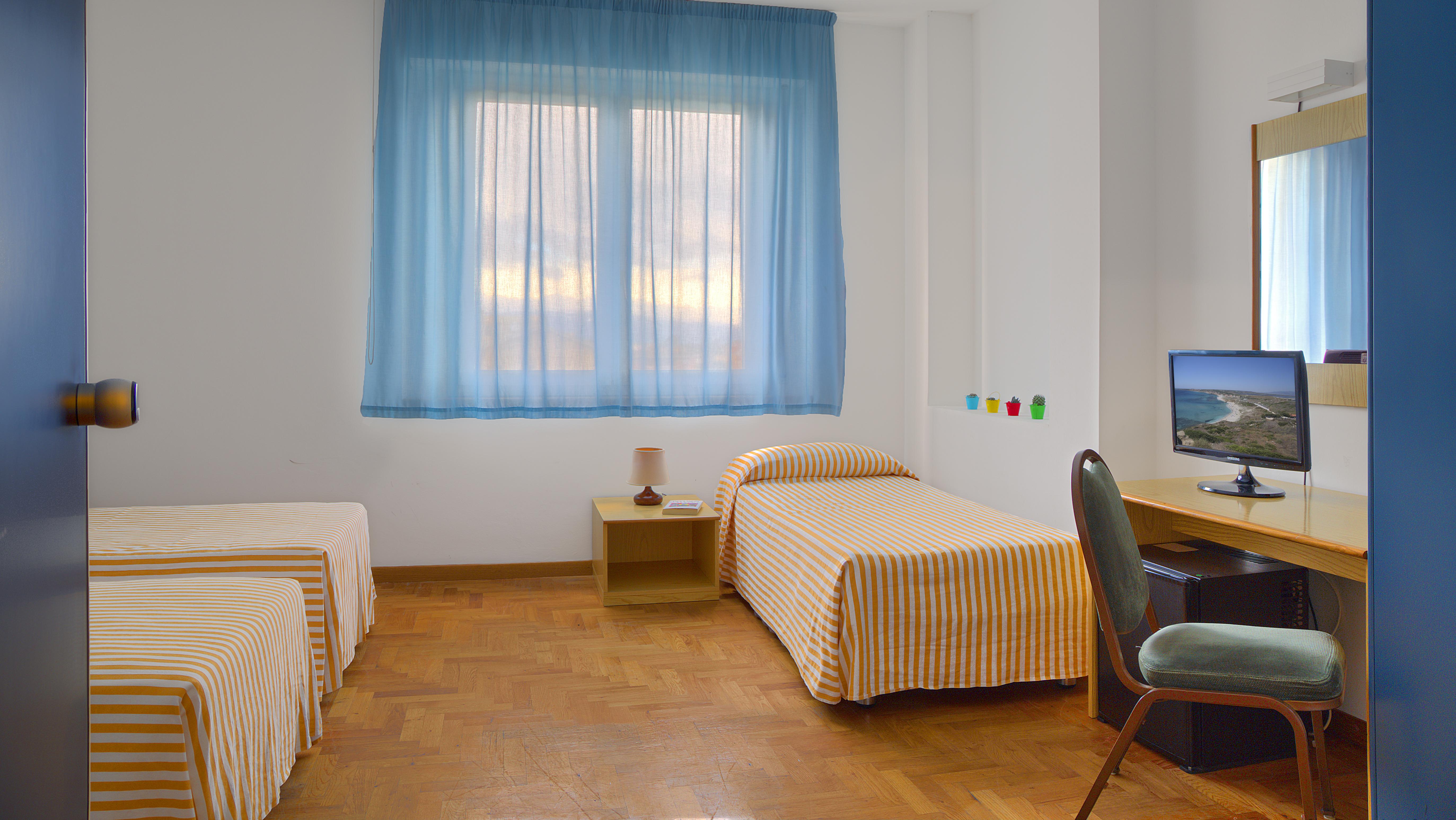 Hotel Mistral أوريستانو المظهر الخارجي الصورة