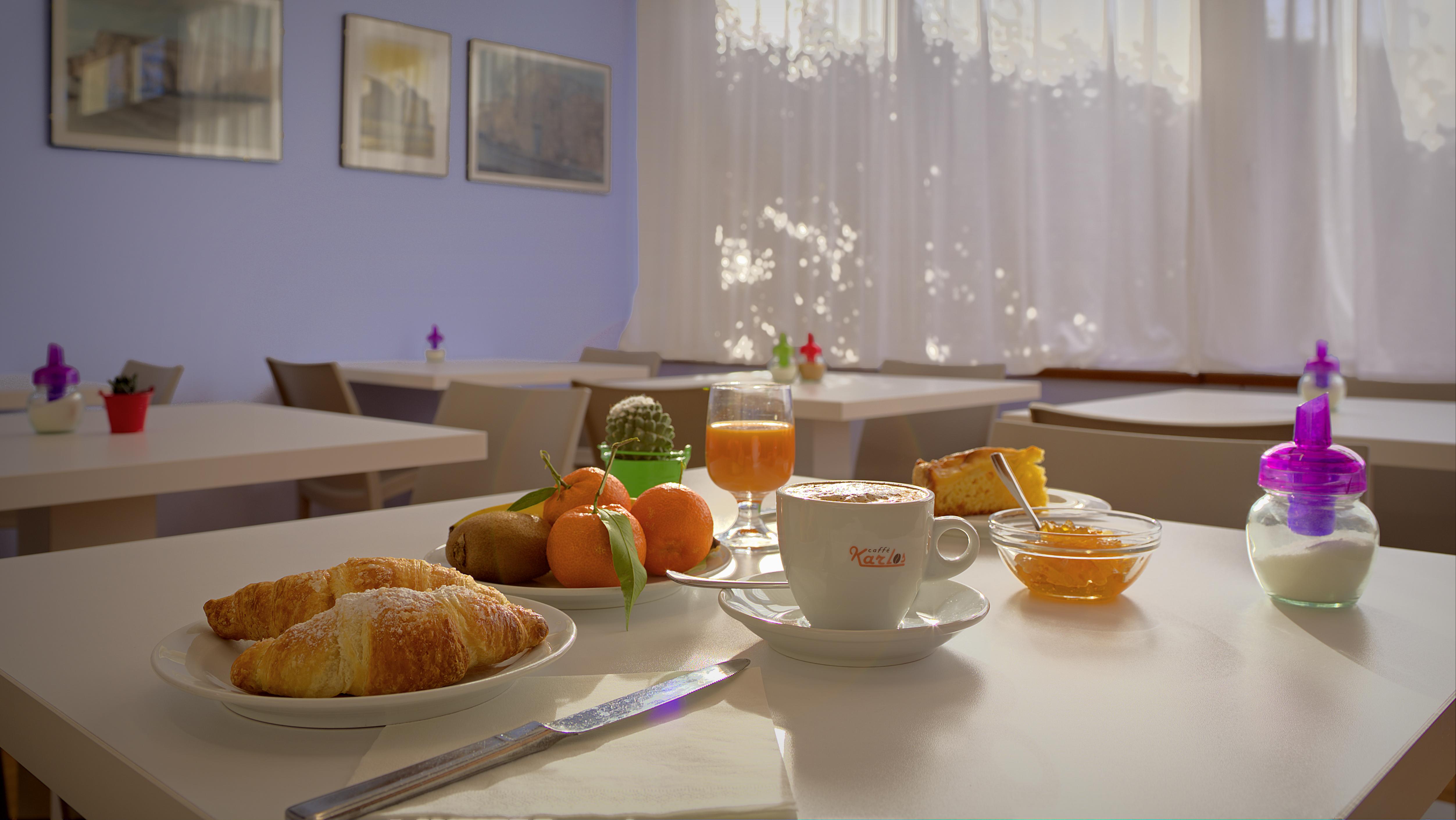 Hotel Mistral أوريستانو المظهر الخارجي الصورة
